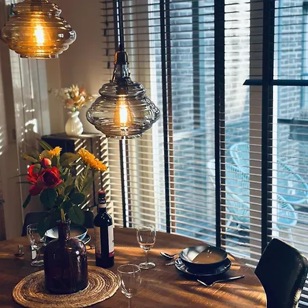 Appartamento Spacious In The Heart Of The Center With Parking Space *