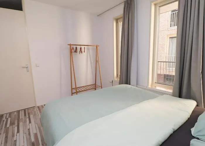 Appartamento Spacious In The Heart Of The Center With Parking Space