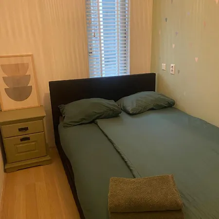 Spacious In The Heart Of The Center With Parking Space Apartment